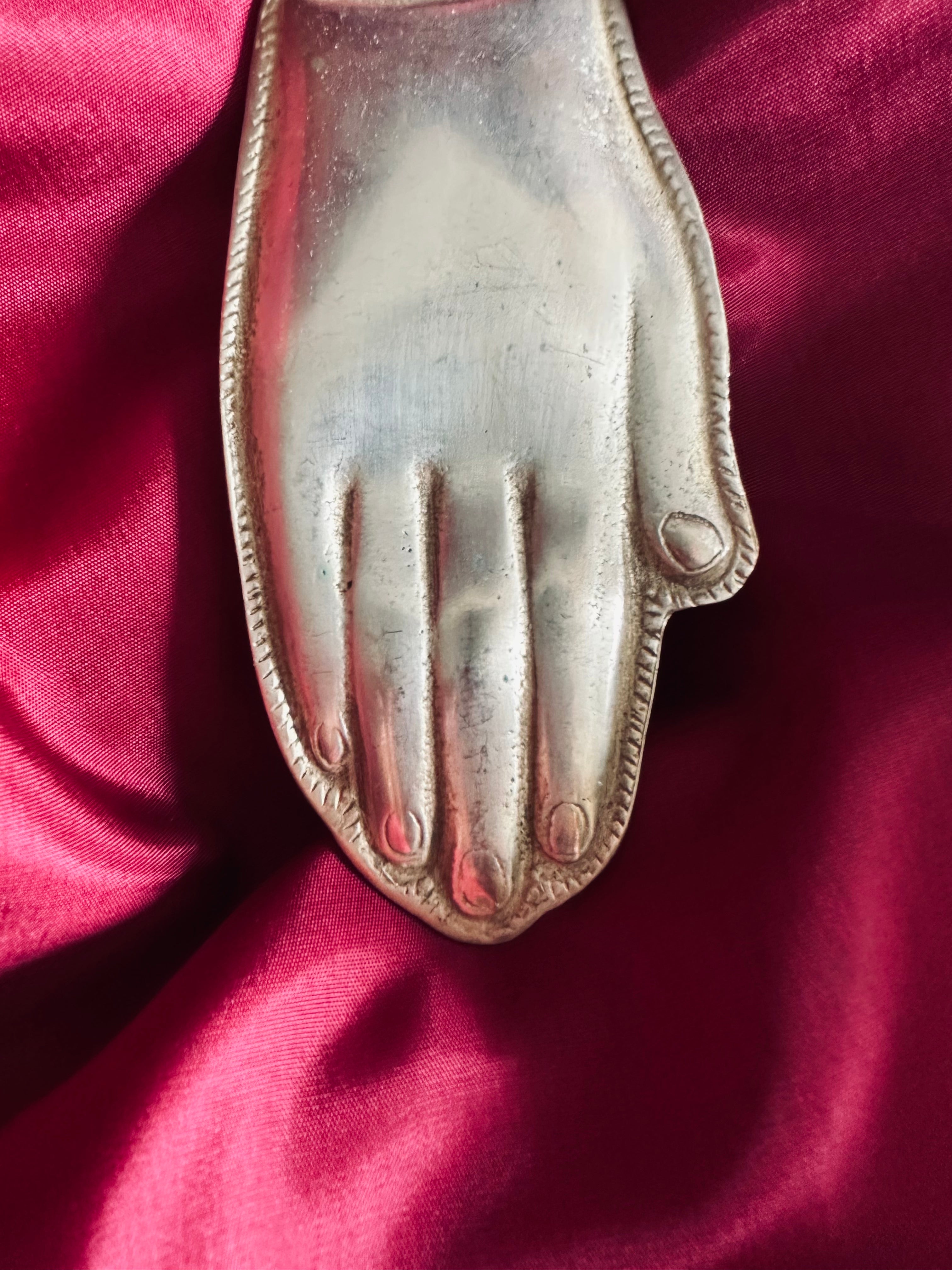 Ex-voto "main" de fabrication allemande // Circa 1930