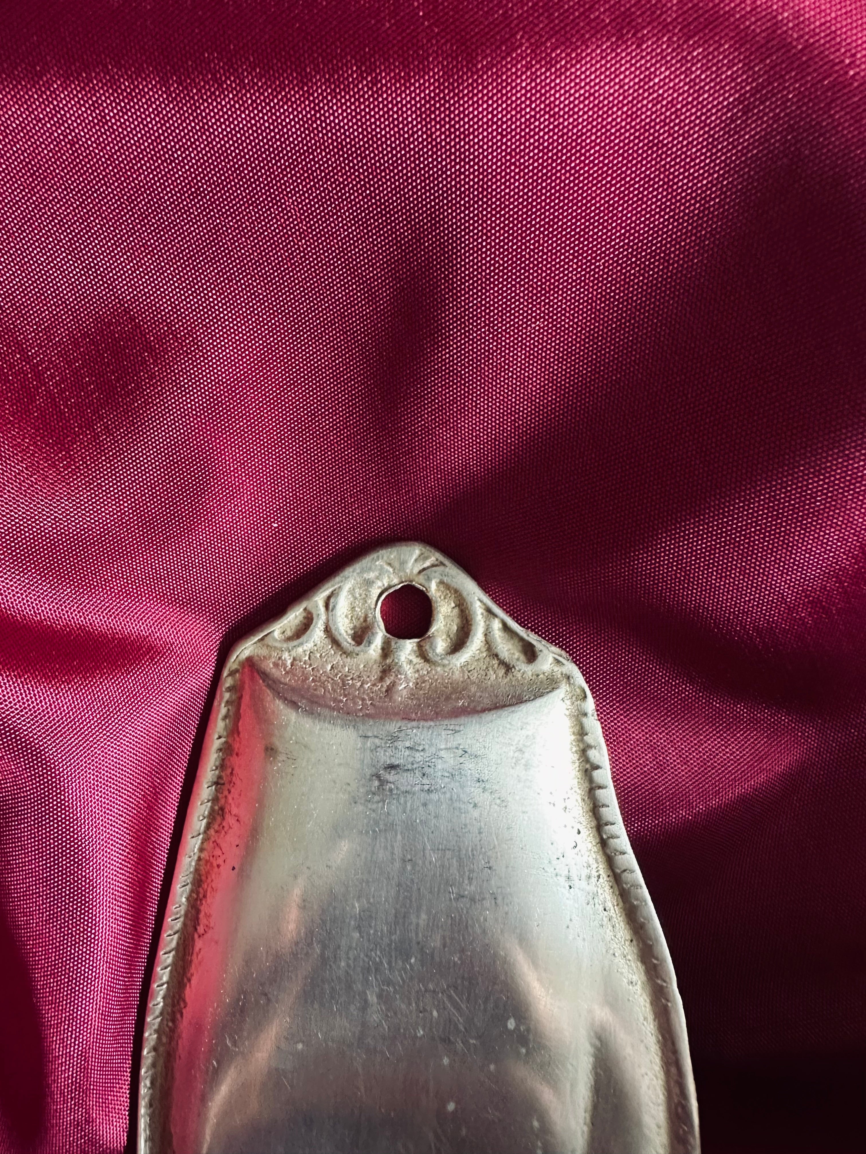 Ex-voto "main" de fabrication allemande // Circa 1930