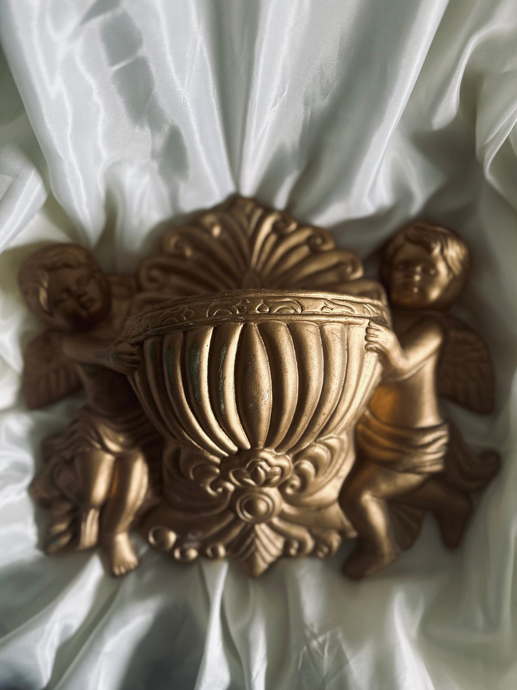Belle jardinière anges en résine // Années 70