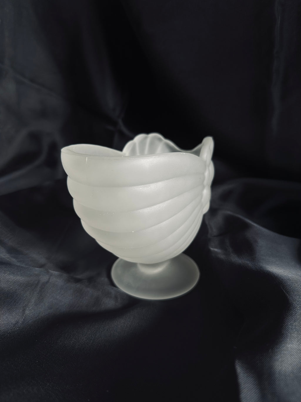 Vie poche coquillage en verre poli // XXème siècle