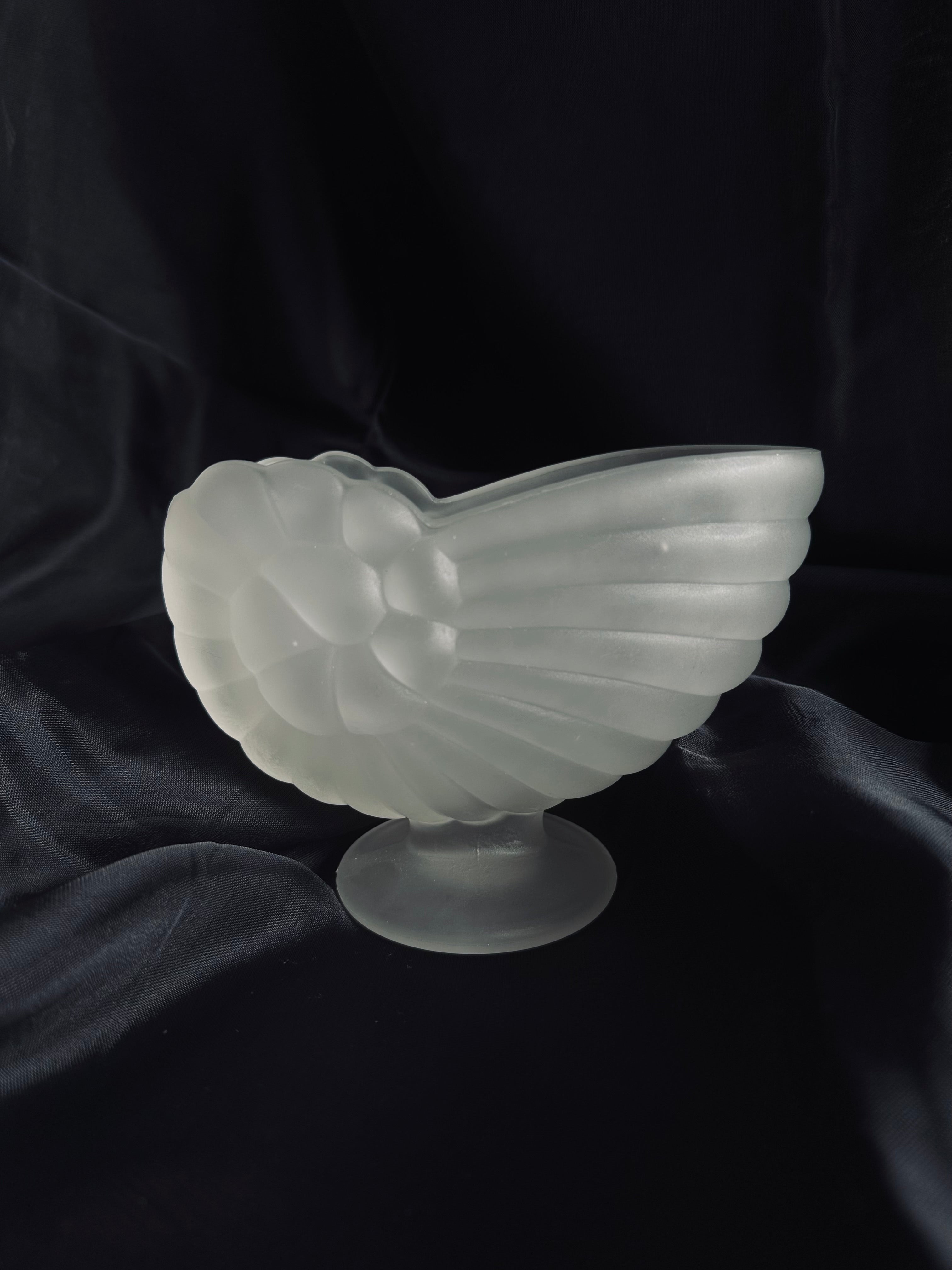 Vie poche coquillage en verre poli // XXème siècle