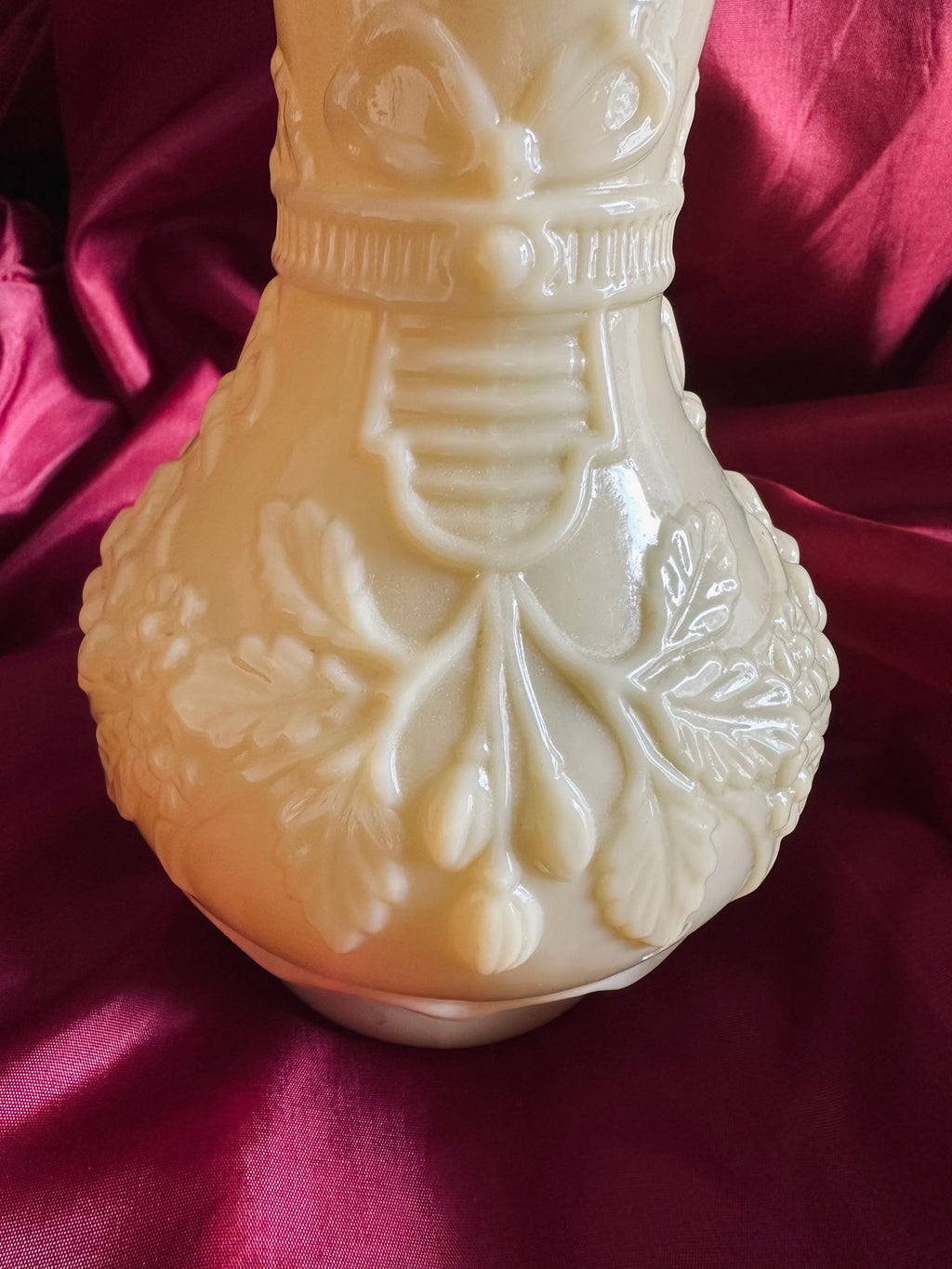 Vase en opaline de foire // Circa 1930
