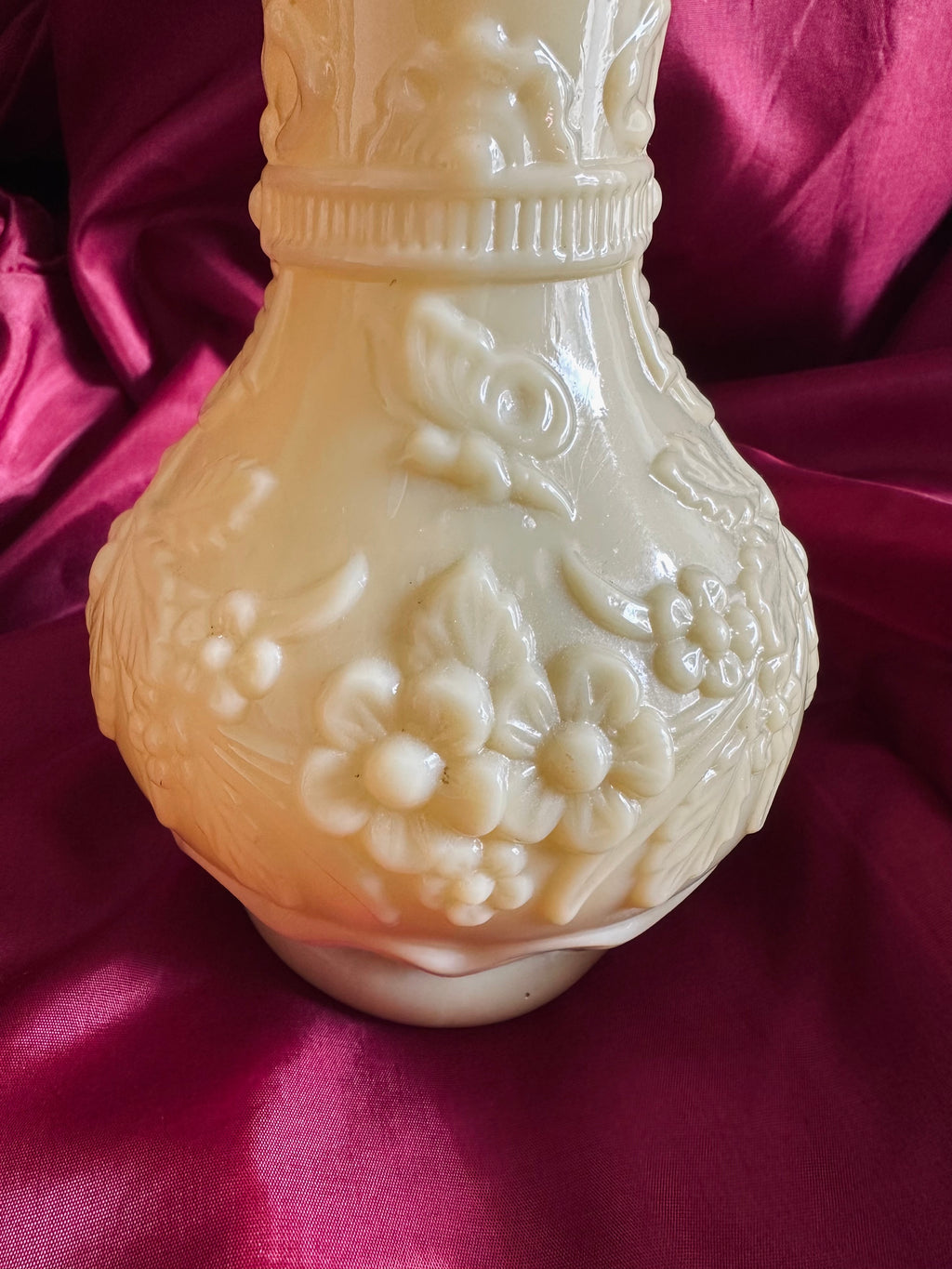 Vase en opaline de foire // Circa 1930