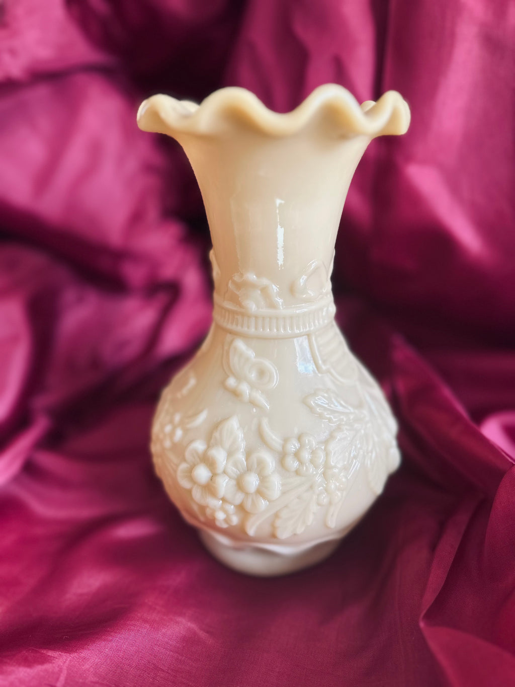 Vase en opaline de foire // Circa 1930